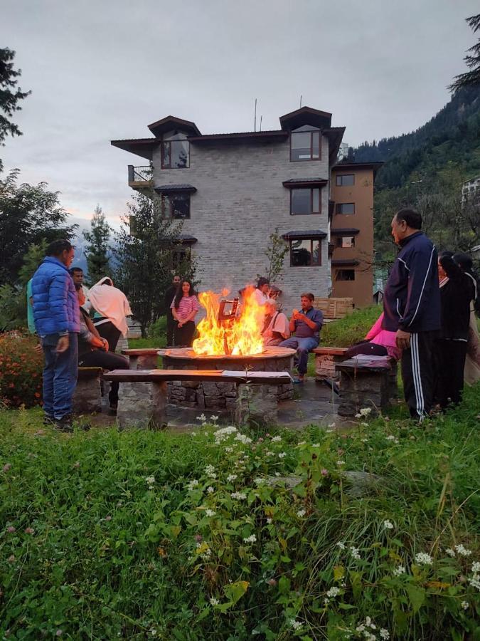Aloka Resort Манали Экстерьер фото